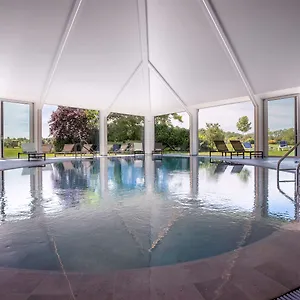 Hotel Mercure Luxembourg Kikuoka Golf &
