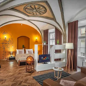  Appartamento 7 Tales Apartments By Adrez
